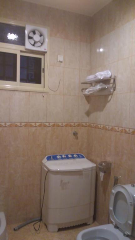 نزل خيال للشقق المخدومه Abha Esterno foto